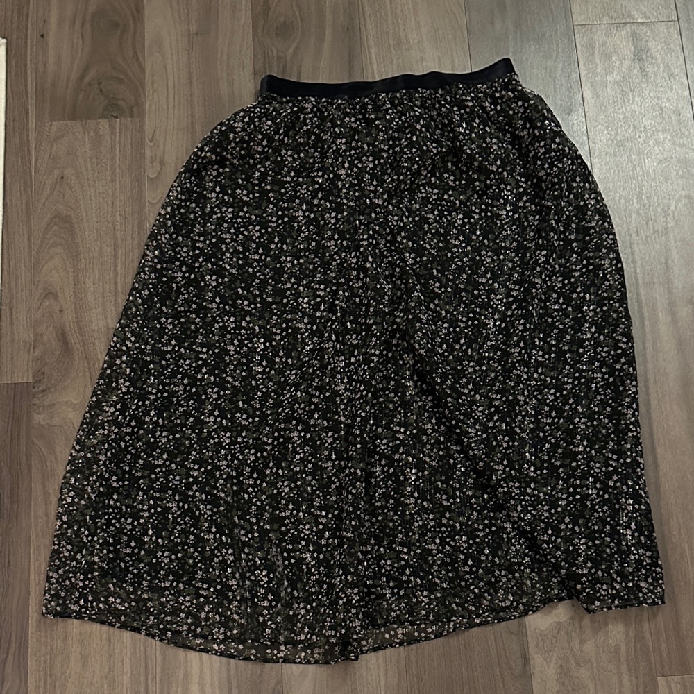 LOFT Black Floral Midi Skirt size 4